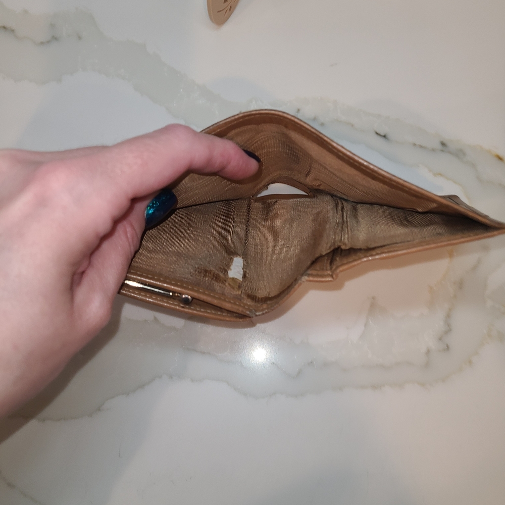 Celine Vintage Kisslock Tan and Brown  Wallet Fair - Picture 11 of 11